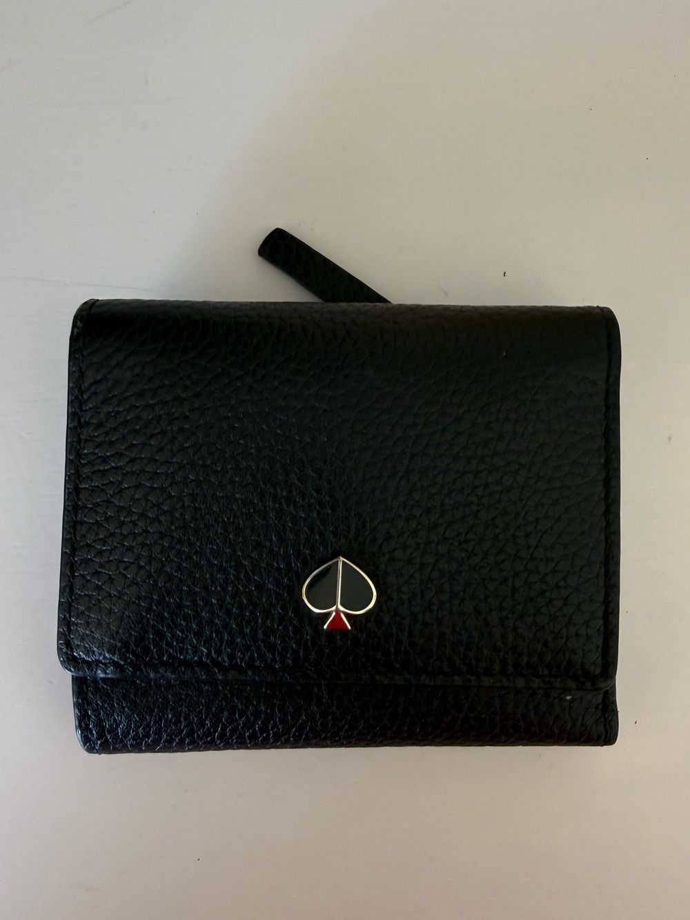 Kate Spade NWT Polly Black Pebbled Leather Small Trifold Wallet